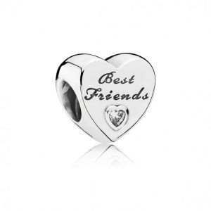 Charm amistad